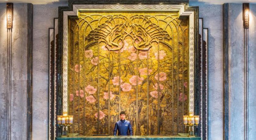 ホテル Wanda Reign 成都 エクステリア 写真